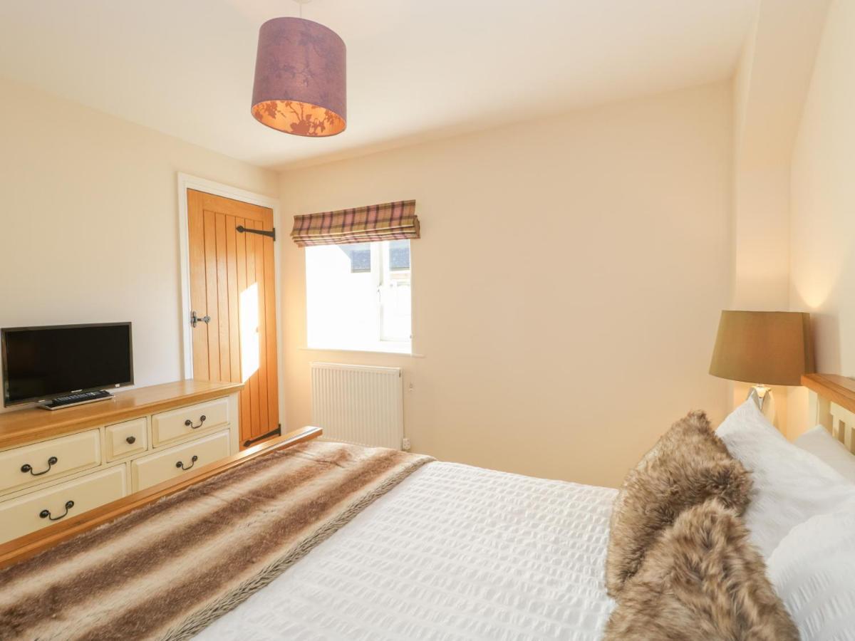 7 Malt House Court * Watchet