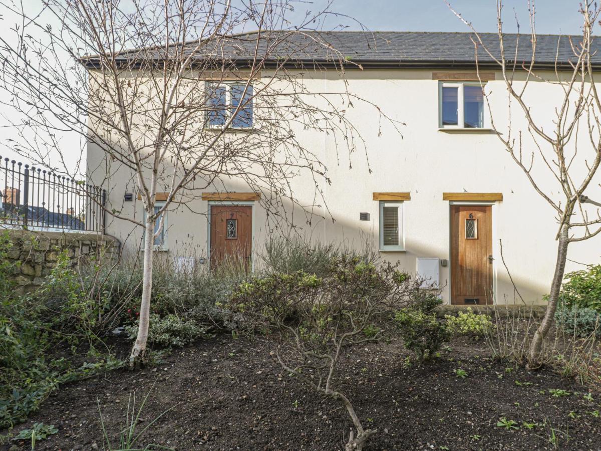 7 Malt House Court * Watchet